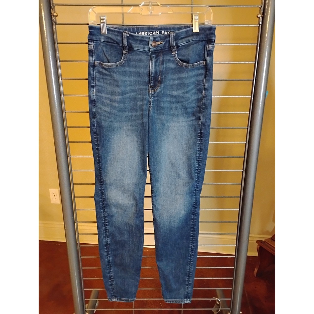 American Eagle Curvy HighRise Jegging Next Level Stretch Blue Denim Jeans Size 8